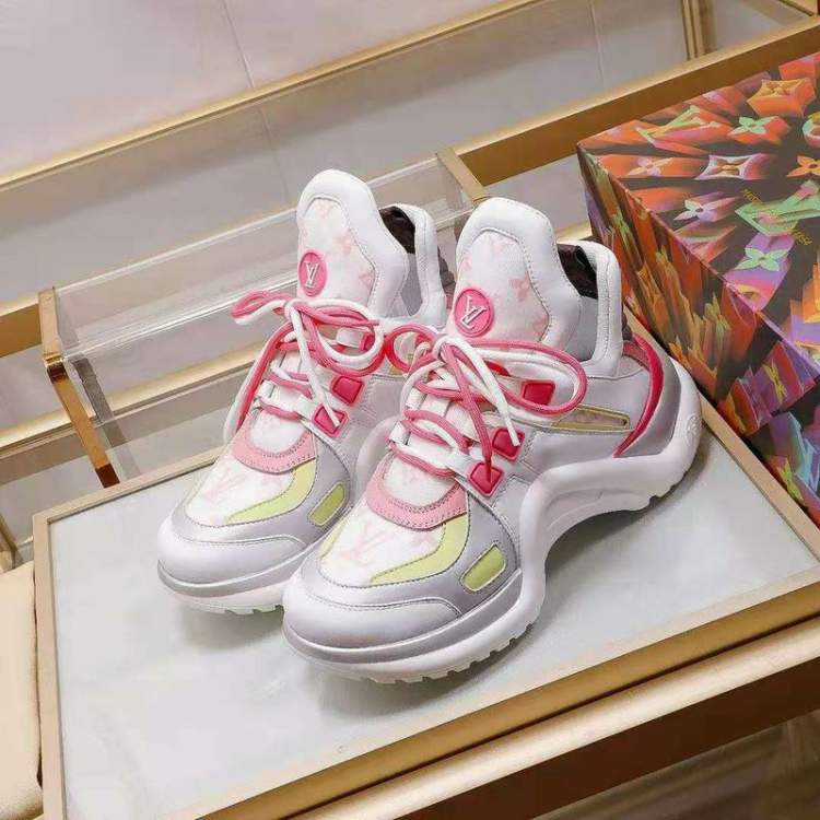 Picture of Louis Vuitton Shoes _SKULVsz35-41mnf012117714